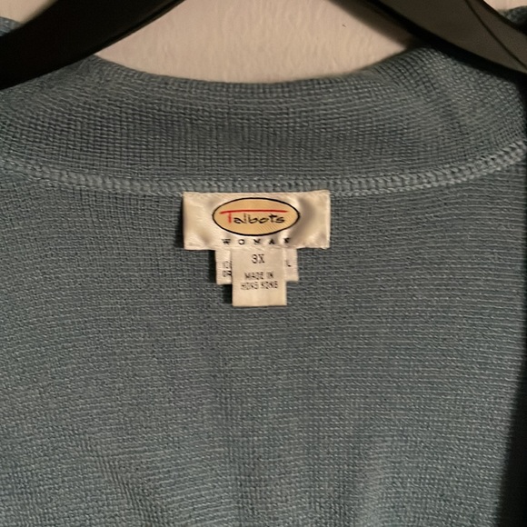 Sweater - Picture 2 of 5